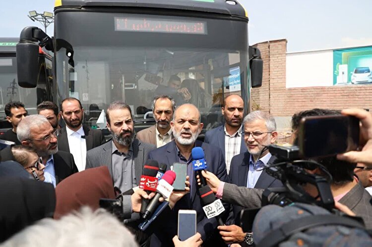 راه اندازی اتوبوس‌های برقی تحولی مهم در حمل ونقل شهری کشور است